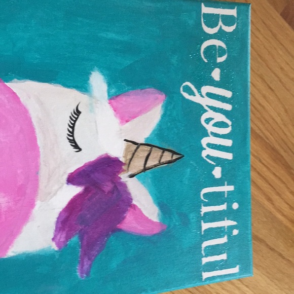 Meet your Posher, Julia - Picture 1 of 1